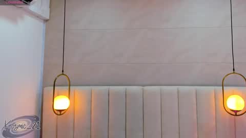 K O S M I C online show from 18, 12, 2025