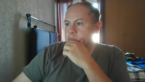 Snapshot of kp_101 chatting on 15, 12, 2024 kp_101 online show from 15, 12, 2024