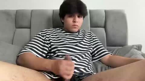 Snapshot of krexxxtofer chatting on 1, 3, 2026 krexxxtofer online show from 1, 3, 2026