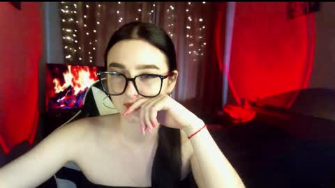 Snapshot of krisbadass chatting on 10, 10, 2025 Kris online show from 10, 10, 2025