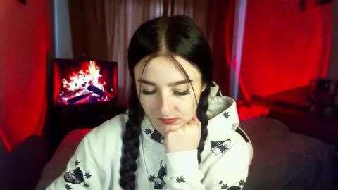 Snapshot of krisbadass chatting on 17, 10, 2025 Kris online show from 17, 10, 2025