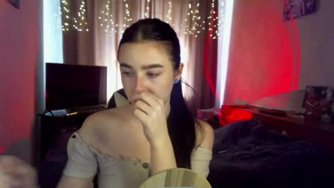 Snapshot of krisbadass chatting on 17, 11, 2025 Kris online show from 17, 11, 2025