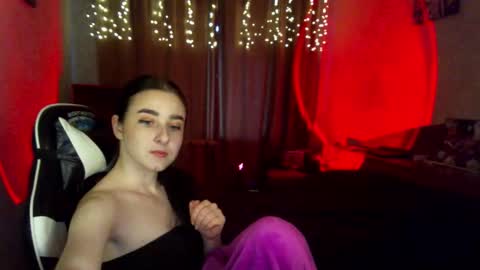 Snapshot of krisbadass chatting on 20, 11, 2025 Kris online show from 20, 11, 2025