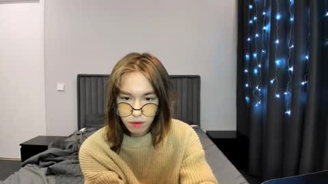 Snapshot of krisfemboy chatting on 8, 1, 2026 krisfemboy online show from 8, 1, 2026