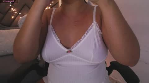 Snapshot of krishnaveni435486 chatting on 31, 3, 2026 Krish online show from 31, 3, 2026