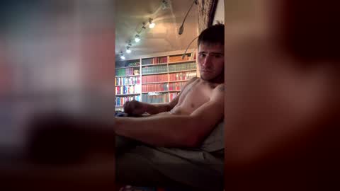 Snapshot of krispyholmes chatting on 6, 5, 2026 krispyholmes online show from 6, 5, 2026