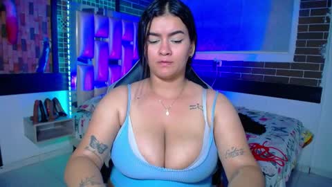 Snapshot of kriss_sweetboobs chatting on 18, 4, 2026 kriss_sweetboobs online show from 18, 4, 2026