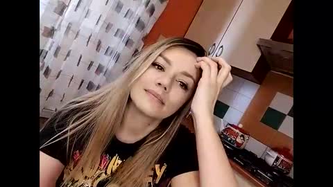 Snapshot of krisssexi chatting on 24, 1, 2025 KrissSexi online show from 24, 1, 2025