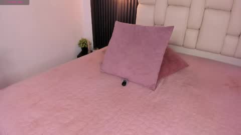 Snapshot of kristakinnky chatting on 28, 5, 2026 BETANIA online show from 28, 5, 2026