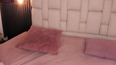 Snapshot of kristakinnky chatting on 29, 5, 2026 BETANIA online show from 29, 5, 2026