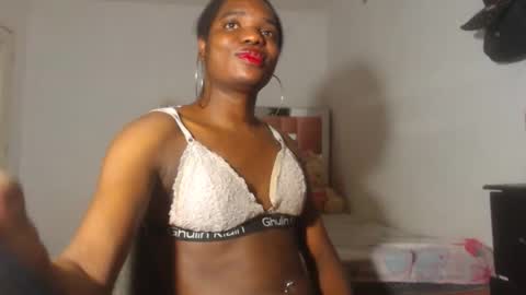 Snapshot of kristal_cox2 chatting on 23, 10, 2025 kristal_cox2 online show from 23, 10, 2025