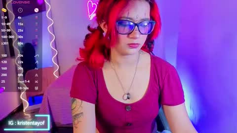 Snapshot of kristen_tay chatting on 3, 11, 2025 kristen_tay online show from 3, 11, 2025