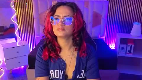 kristen_tay online show from 13, 3, 2026