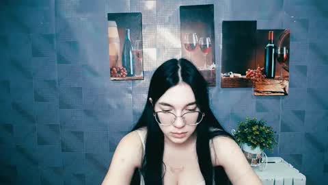 Snapshot of kristenx_x chatting on 29, 9, 2025 Kristen online show from 29, 9, 2025