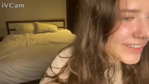 Snapshot of kristiekitty chatting on 23, 4, 2026 kristiekitty online show from 23, 4, 2026