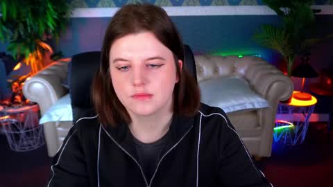 Snapshot of kristifoxy chatting on 12, 4, 2026 kristifoxy online show from 12, 4, 2026