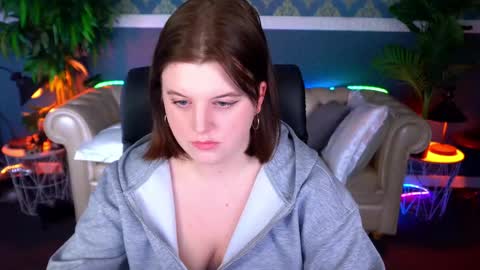 Snapshot of kristifoxy chatting on 20, 4, 2026 kristifoxy online show from 20, 4, 2026