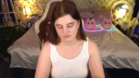 Snapshot of kristifoxy chatting on 20, 5, 2026 kristifoxy online show from 20, 5, 2026