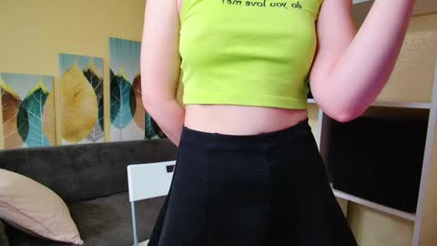 Christina online show from 5, 2, 2025