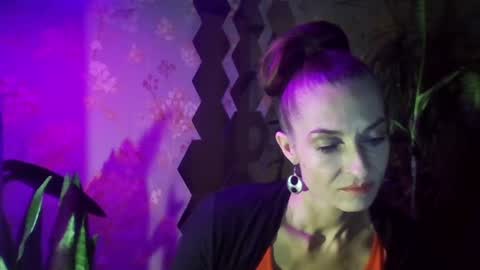 Kristina online show from 11, 1, 2025