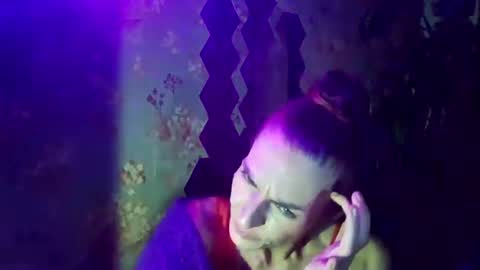 Kristina online show from 14, 2, 2025