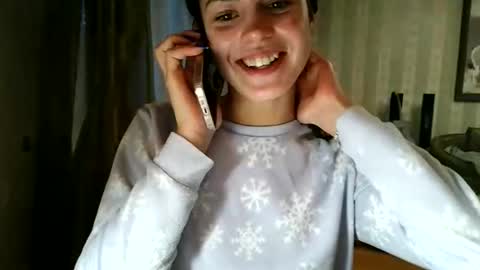 Snapshot of kristinalamour96 chatting on 2, 11, 2025 kristinalamour96 online show from 2, 11, 2025