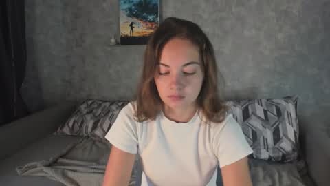 Snapshot of kristinalevis chatting on 5, 10, 2025 Kristina online show from 5, 10, 2025