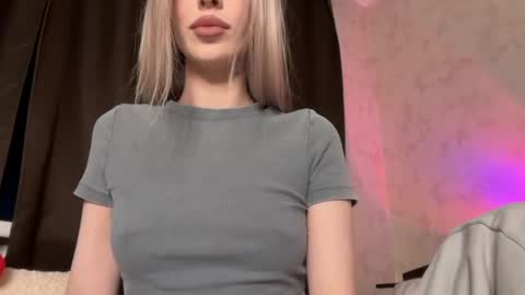 Snapshot of kristy_babe chatting on 20, 4, 2026 Kristy and Alice online show from 20, 4, 2026