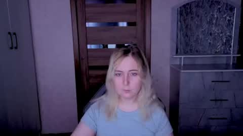 Snapshot of kristy_fran chatting on 26, 6, 2026 Kristy online show from 26, 6, 2026
