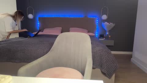 Kristi online show from 24, 10, 2025