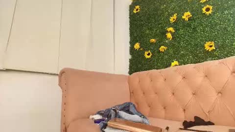 Snapshot of kristyl_paez chatting on 9, 3, 2025 Cristina online show from 9, 3, 2025