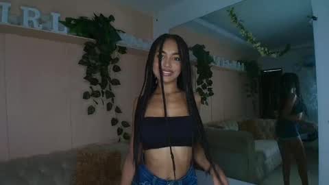 Snapshot of kristyl_paez chatting on 17, 9, 2025 Cristina online show from 17, 9, 2025