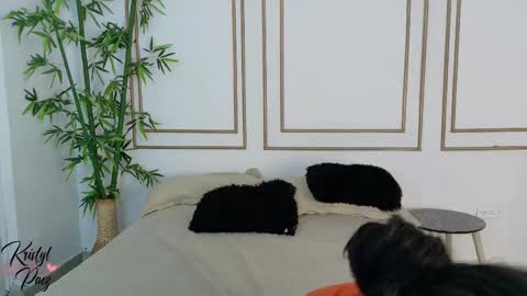 Snapshot of kristyl_paez chatting on 21, 11, 2025 Cristina online show from 21, 11, 2025