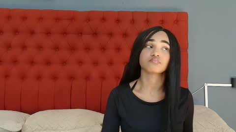 Snapshot of kristyl_paez chatting on 23, 11, 2025 Cristina online show from 23, 11, 2025