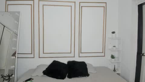 Snapshot of kristyl_paez chatting on 14, 12, 2025 Cristina online show from 14, 12, 2025