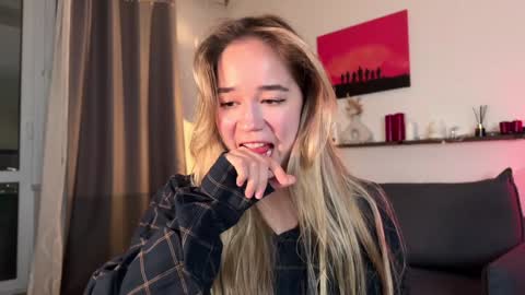 Snapshot of kristyspiritedaway chatting on 2, 1, 2025 Kristy Nip slip shady  Best model on CB  online show from 2, 1, 2025