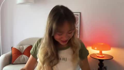 Snapshot of kristyspiritedaway chatting on 8, 10, 2025 Kristy Nip slip shady  Best model on CB  online show from 8, 10, 2025