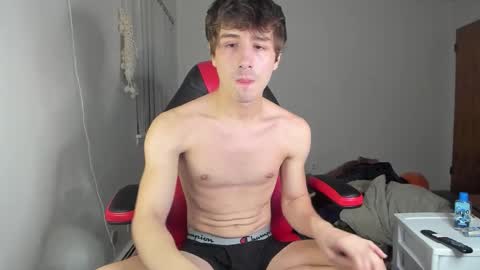 Snapshot of kroddy1985 chatting on 22, 12, 2025 Brayden Thompson online show from 22, 12, 2025