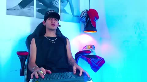 justym online show from 13, 1, 2025