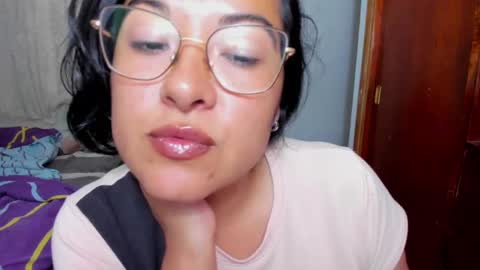 Snapshot of kroline_20 chatting on 27, 12, 2024 Kroline  online show from 27, 12, 2024