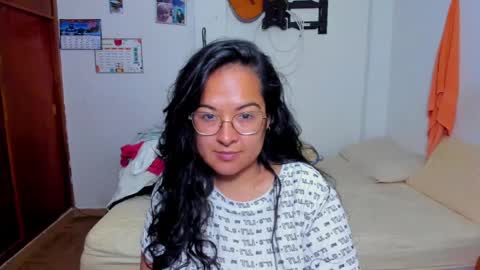 Snapshot of kroline_20 chatting on 10, 1, 2025 Kroline  online show from 10, 1, 2025