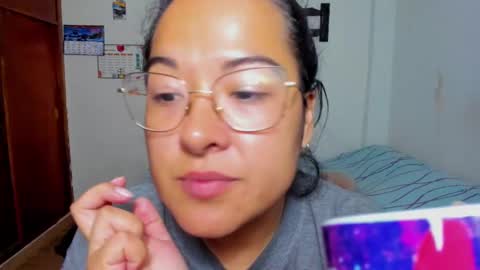 Snapshot of kroline_20 chatting on 23, 1, 2025 Kroline  online show from 23, 1, 2025
