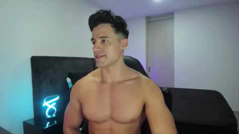 KROPS online show from 5, 10, 2025