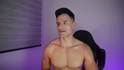 Snapshot of krops_ chatting on 5, 3, 2026 KROPS online show from 5, 3, 2026