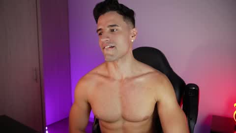 Snapshot of krops_ chatting on 20, 4, 2026 KROPS online show from 20, 4, 2026