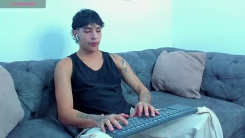 Snapshot of kroywave chatting on 22, 6, 2026 Kroy Wave Muscle Tattoos Latino online show from 22, 6, 2026