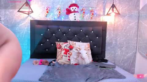 Kystal Taylor online show from 15, 12, 2025