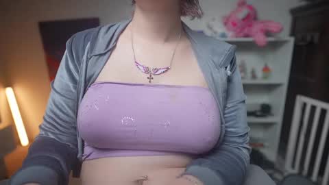 Snapshot of krystalsyxx chatting on 9, 2, 2025 Krystal Syx online show from 9, 2, 2025