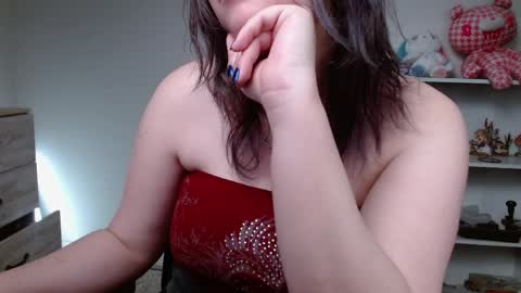 Snapshot of krystalsyxx chatting on 18, 5, 2026 Krystal Syx online show from 18, 5, 2026