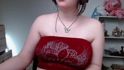 Snapshot of krystalsyxx chatting on 24, 5, 2026 Krystal Syx online show from 24, 5, 2026